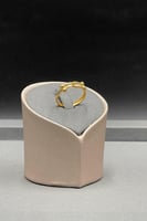 خاتم جنزير ذهب صافي عيار 21 وزن 2.2 جرام