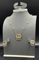 نصف طقم ذهب اشناف مع لؤلؤ عيار 18 وزن 6.7 جرام