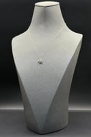 عقد الماس وزن الذهب : 0.34 جرام وزن الألماس : 0.07...