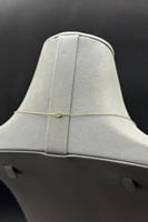 عقد وردة مع باقيت ذهب تصميم الماس عيار 18 وزن 1.4...