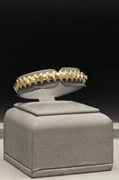 اسوارة ذهب عيار 18 بوزن 7.6 جرام | بفخامة الذهب ال...