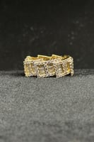 دبلة مع باقيت ذهب تصميم الماس عيار 18 وزن 8.4 جرام