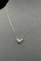 عقد فراشة ذهب تصميم الماس عيار 18 وزن 0.5 جرام