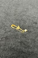 بروش اطفال فراشة ذهب مع صدف ابيض عيار 21 وزن 0.7 ج...