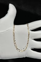 عقد ثلاث اشواط ذهب صافي ايطالي عيار 18 وزن من 1.1...