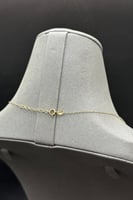 شوكر فراشة ذهب صافي عيار 18 وزن من 1.1 الى 1.2 جرا...