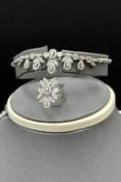 طقم ذهب ملكي أبيض عيار 18 هيبة التاج وزن 26.9 جرام