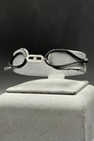 اسوارة قيطان ذهب ابيض عيار 18 تصميم مستطيل الماس و...