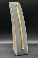 اسوارة ذهب تصميم الماس عيار 18 وزن 14.5 جرام