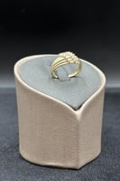 خاتم ذهب تصميم الماس عيار 18 وزن 2.2 جرام