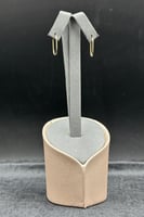 حلق ذهب صافي عيار 18 وزن 0.5 جرام