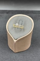 دبلة ذهب تصميم الماس عيار 18 وزن 2.3 جرام