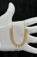 عقد ذهب صافي عيار 21 وزن 4.4 جرام