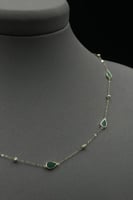 عقد ذهب دمعة مع صدف اخضر