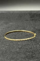 اسوارة اطفال ذهب صافي عيار 18 وزن 1.7 جرام