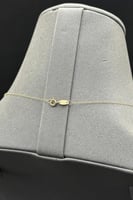 عقد زهره ذهب تصميم الماس عيار 18 وزن 0.6 جرام