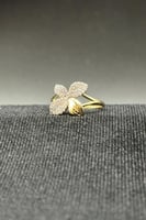 خاتم وردة ذهب تصميم الماس عيار 18 وزن من 1.4 الى 1...