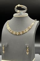 طقم ذهب شكل الخلية تصميم الماس