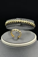 طقم ذهب صافي عيار 18 وزن 26.9 جرام