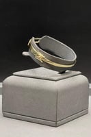 اسوارة مع خاتم ثلاث فصوص ذهب تصميم الماس عيار 18 و...