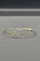 اسوارة اطفال نجمة ذهب تصميم الماس عيار 18 وزن 0.9...