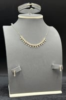 طقم ذهب تصميم الماس عيار 18 وزن 6.7 جرام