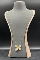 شال وردة ذهب تصميم الماس عيار 18 وزن 12.4 جرام