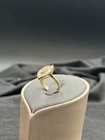 خاتم ذهب الماس بشكل معين لأطلالة فريدة