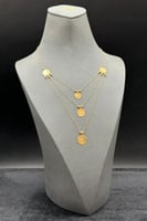 عقد ثلاث ادوار ذهب صافي عيار 21 وزن 2.8 جرام