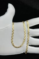 عقد قماش مع اسوارة ذهب صافي ايطالي عيار 18 وزن 13....