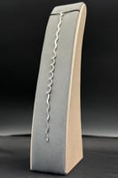 اسوارة ذهب ابيض تصميم الماس عيار 18 وزن 4.4 جرام