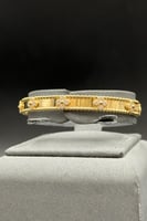 اسوارة وردة ذهب تصميم الماس عيار 18 وزن 15.3 جرام