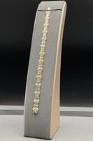 اسوارة ذهب تصميم الماس عيار 18 وزن 13.5 جرام