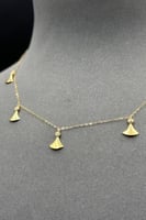 شوكر مثلثات ذهب تصميم الماس عيار 21 وزن من 1.1 الى...