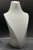 شوكر وردات مفرغ ذهب تصميم الماس عيار 18 وزن من 0.9...