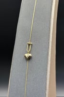 اسوارة جنزير مع قلب ذهب ايطالي عيار 18 وزن 0.8 جرا...