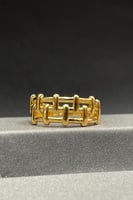 دبله شبك ذهب صافي عيار 21 وزن 2.3 الى 2.5 جرام