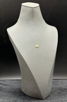 عقد دائري مفرغ ذهب تصميم الماس عيار 18 وزن من 0.7...