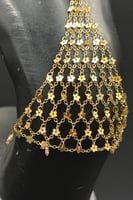 كف وردات ذهب عيار 21 وزن من 4.3 الى 4.4 جرام