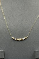 طقم ذهب صافي عيار 18 وزن 2.5 جرام