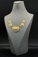 شوكر براشي ذهب بحريني عيار 21 وزن من 8 الى 8.1 جرا...