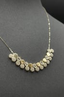 عقد خليه ذهب ابيض تصميم الماس عيار 18 وزن من 4.2 ا...