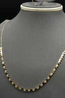 طقم خليه ذهب تصميم الماس عيار 18 وزن 9.5 جرام