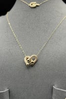 طقم ذهب ناعم عيار 18 سرّ الارتباط وزن 3.25 جرام