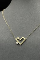 طقم حب ذهب تصميم الماس عيار 18 وزن من 6.3 الى 6.4...