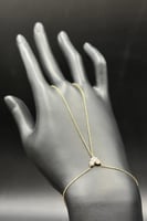 كف قلب ذهب تصميم الماس عيار 18 وزن 1.9 جرام