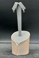 حلق خلية ذهب تصميم الماس عيار 18 وزن من 1.1 الى 1....