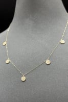 شوكر دوائر ذهب تصميم الماس عيار 18 وزن من 1.1 الى...