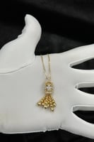 شال ذهب عيار 18 بتصميم الماس وزن 11.5 جرام