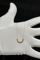 عقد ذهب صافي عيار 18 وزن من 0.9 الى 1 جرام